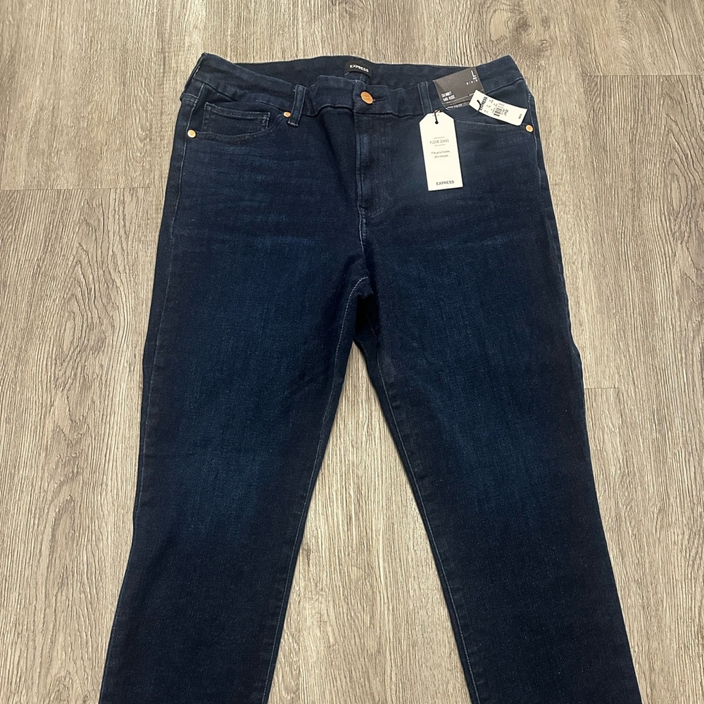 Women's Dark Blue Jeans